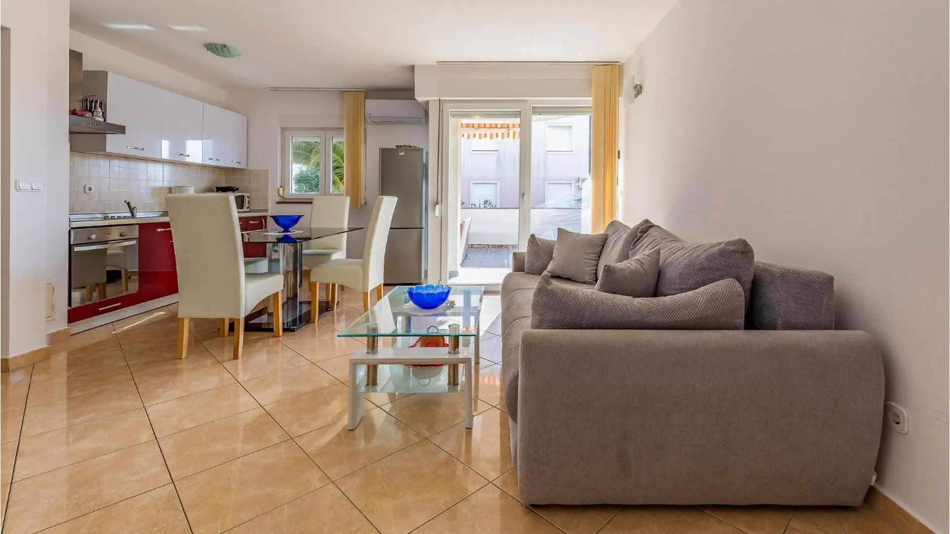2 Bedroom Gorgeous Apartment In Medulin